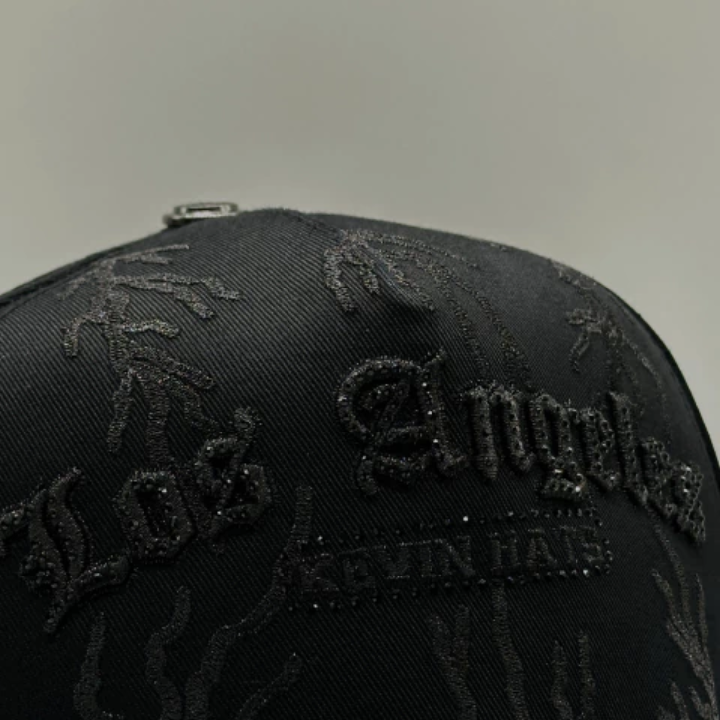 GORRA BIGG BOSS X KEVIN HATS // LOS ANGELES CRYSTALES