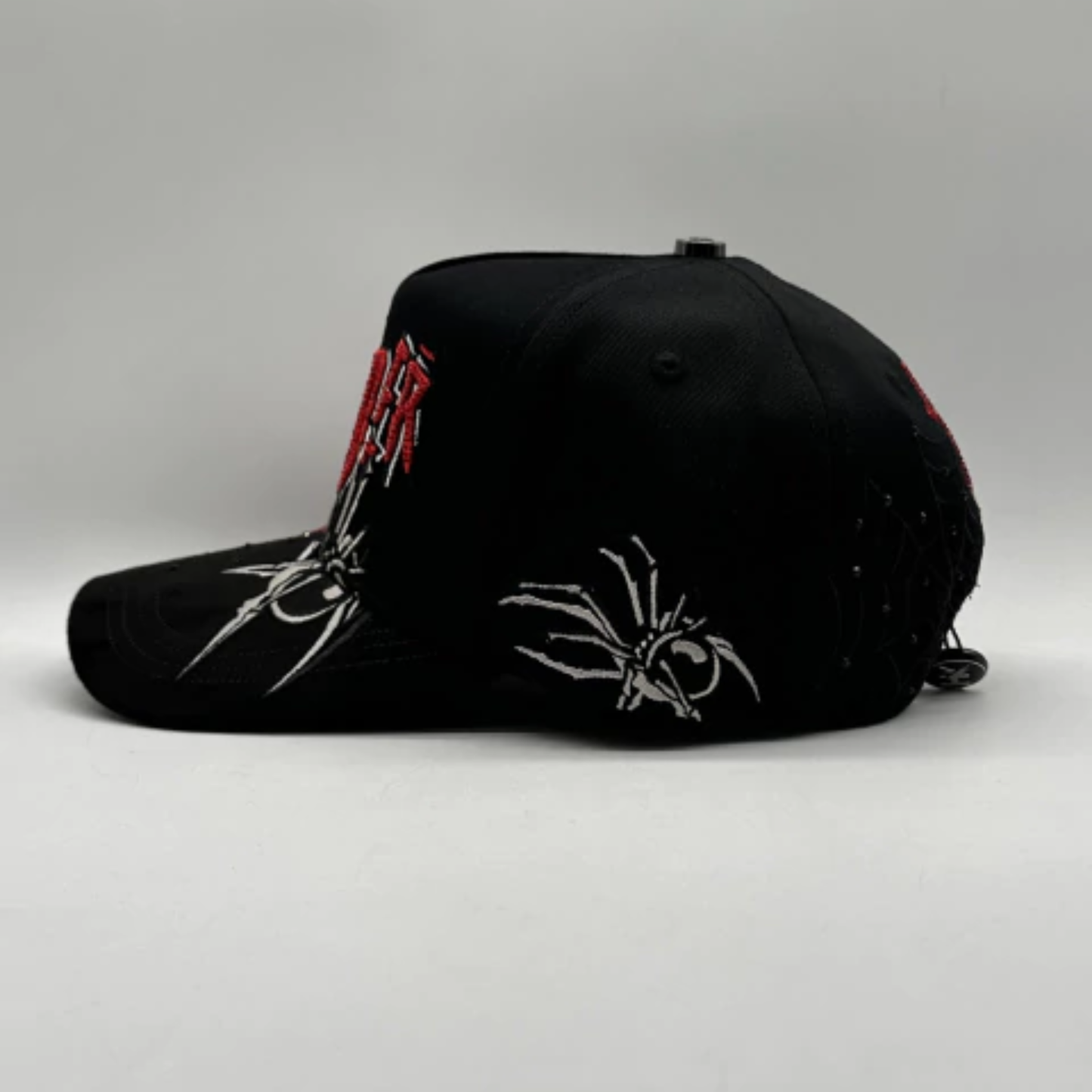 GORRA BIG BOSS // BLACK WIDOW RED