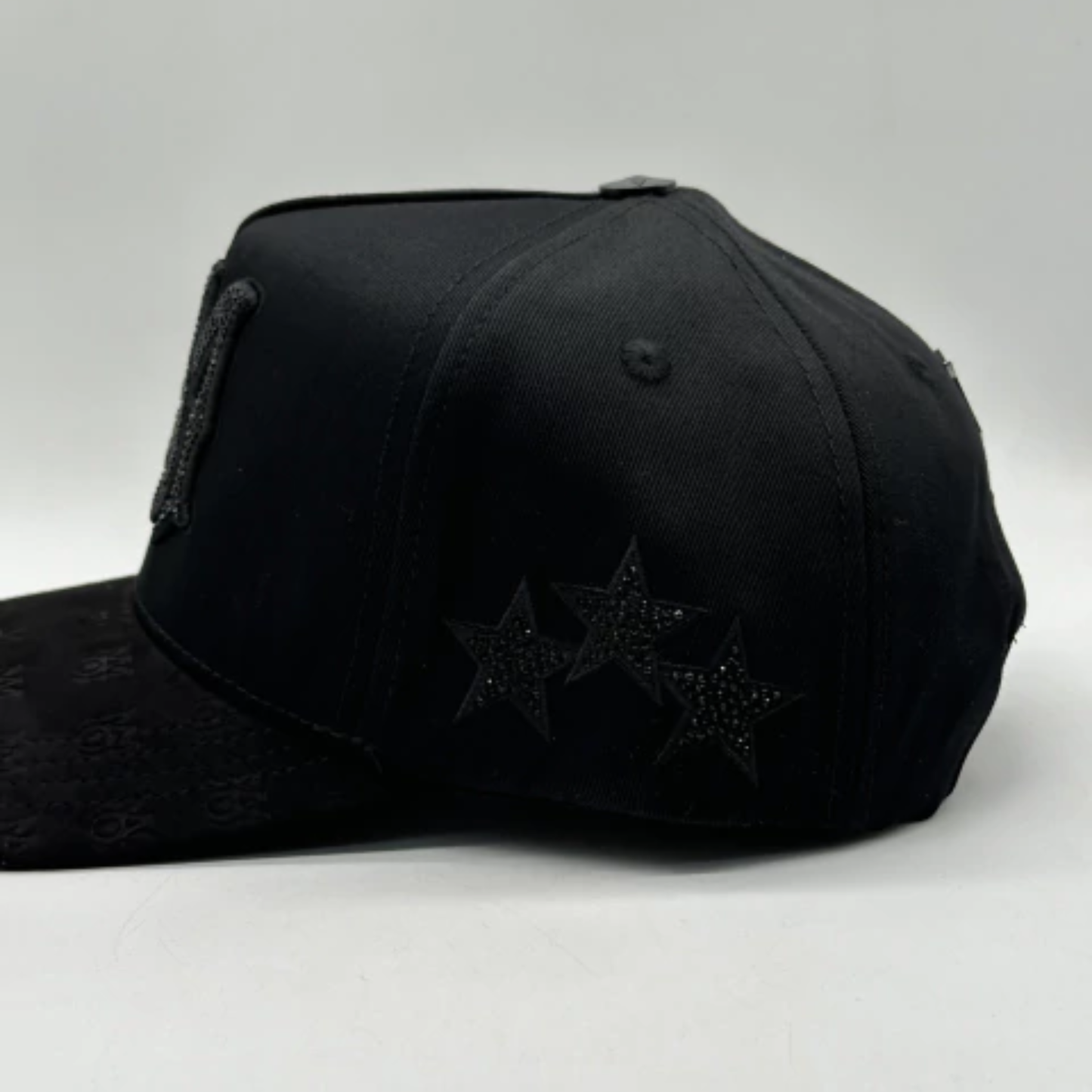 GORRA BIG BOSS // AMIRI CRISTAL TOTAL BLACK