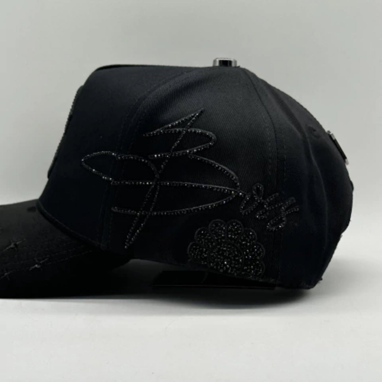 GORRA BIGG BOSS // MURAKAMI BLACK