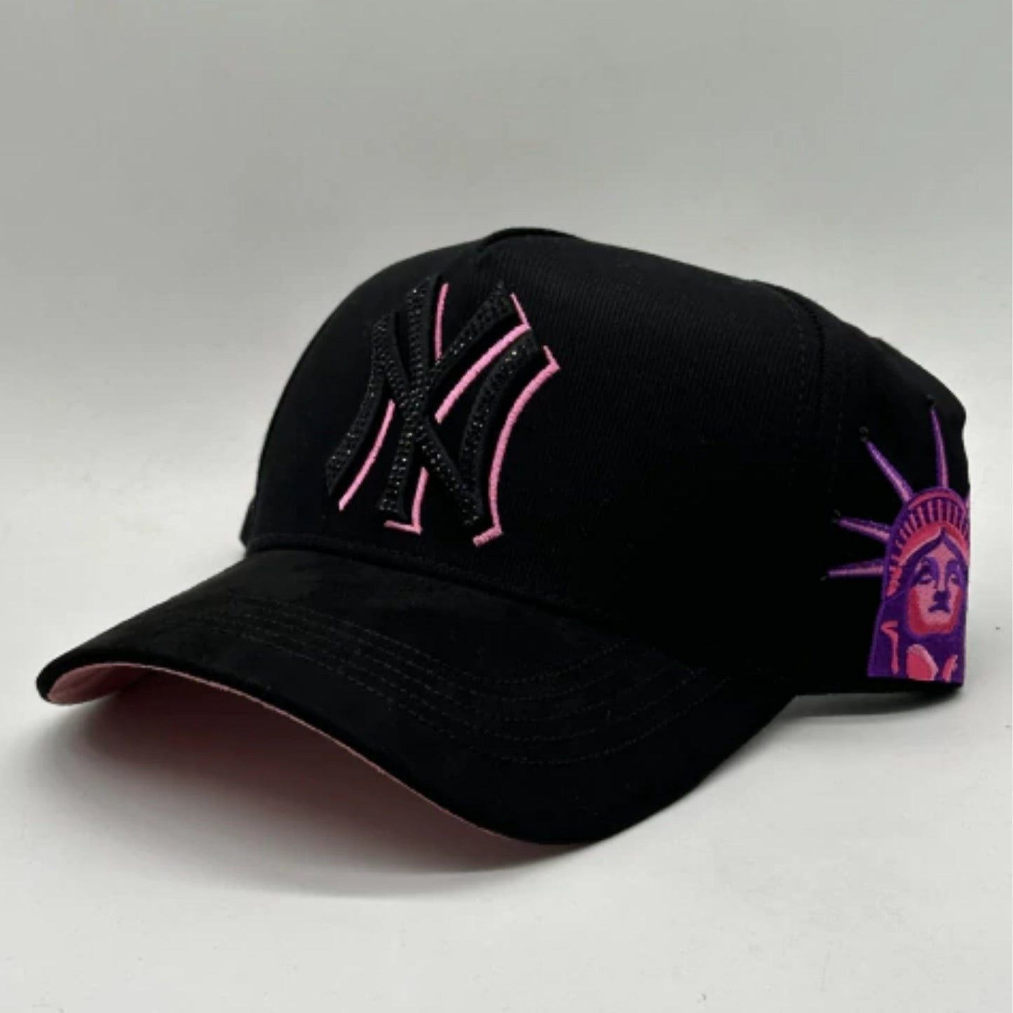 BIG BOSS // NY CRYSTAL PINK KEVIN HATS